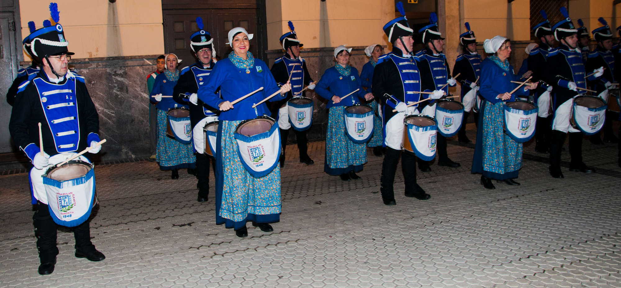 album/Fotos_Tamborrada_2013/Luis Peralta/tamborrada_sfg_2013-19.jpg